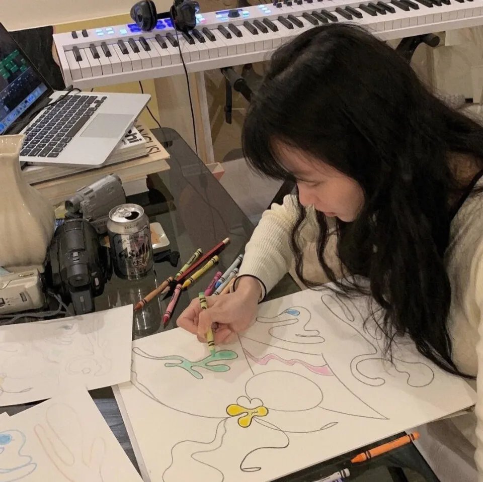 都市开局一支笔推动完美意外